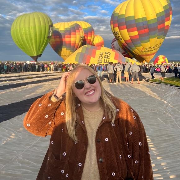 Meet your Posher, Posh - Picture 1 of 1